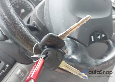 2007 Hyundai Entourage Gls/Limited/Se z USA, uszkodzony, nr VIN KNDMC233576020021